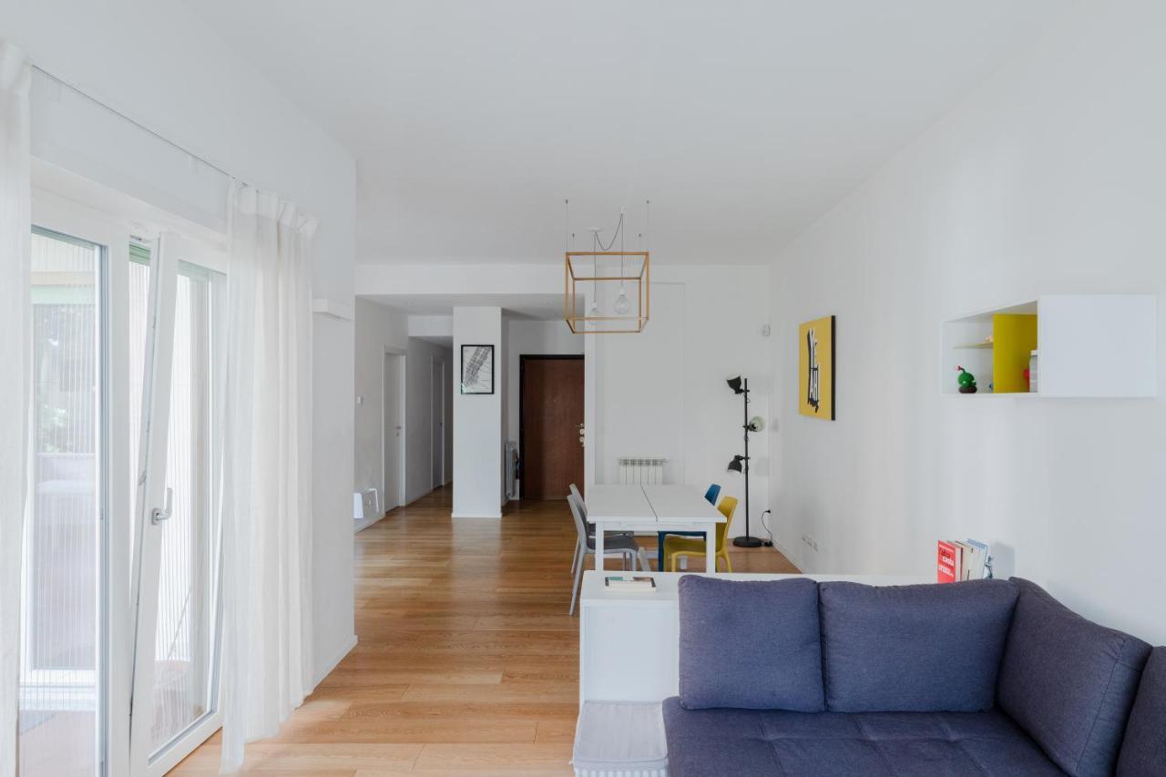 רומא Stupendo Appartamento In Quartiere Residenziale מראה חיצוני תמונה